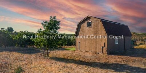 2450 Rock Ridge Lane, San Miguel